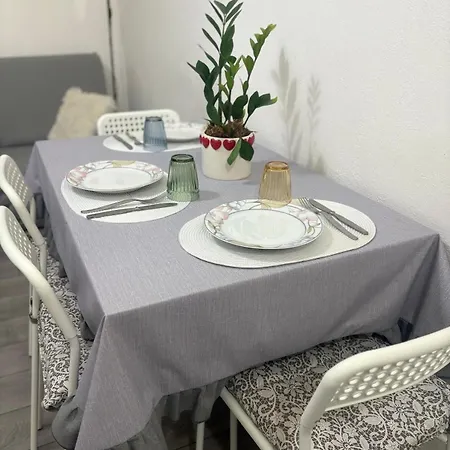 La Casa Di Liliana نابولي