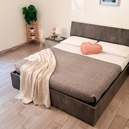 Apartament La Casa Di Liliana Neapol